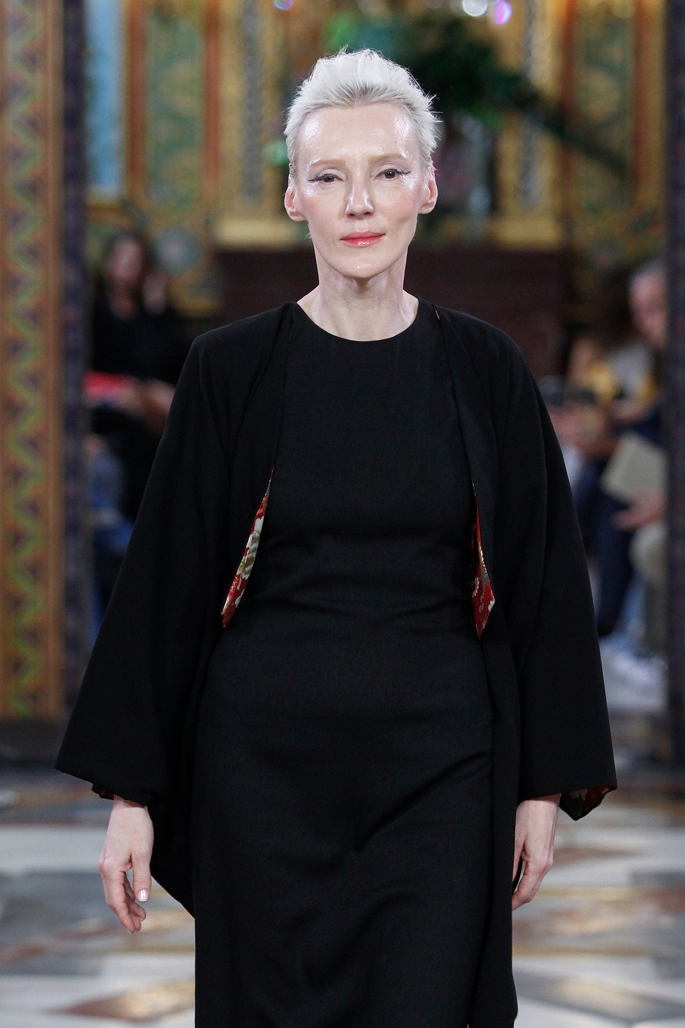 “La mansión de la costa” - Bess MadridKIMONO