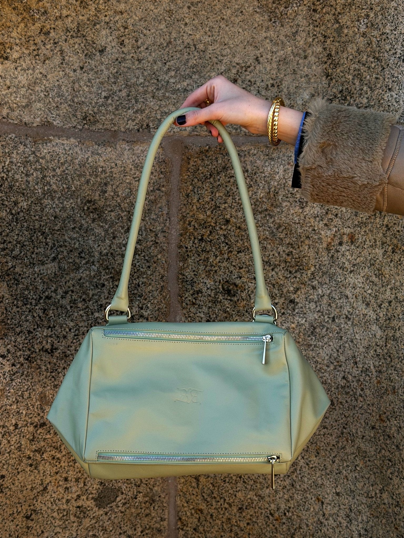 Bess Bambú — Bolso estructurado en piel de becerro - Bess MadridBolso estructurado de piel de becerro